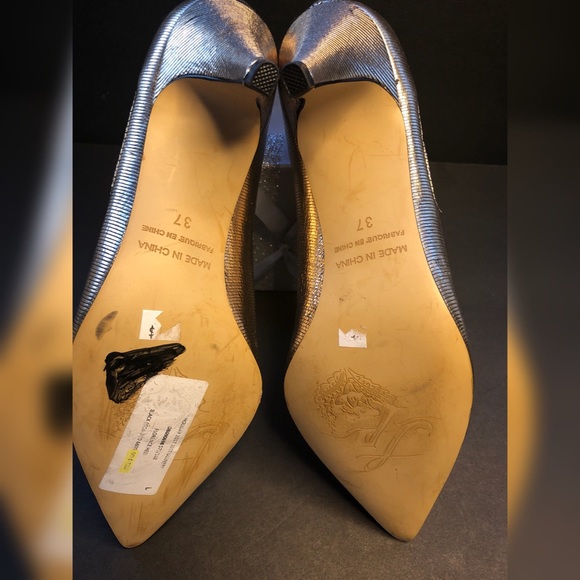 Free People Gold Shoes - Picture 3 of 6